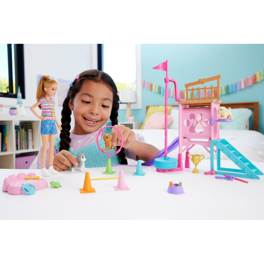 Barbie - Игровая площадка для собак + кукла Стейси HRM10 / артикул   HRM10  / GTIN 194735180363