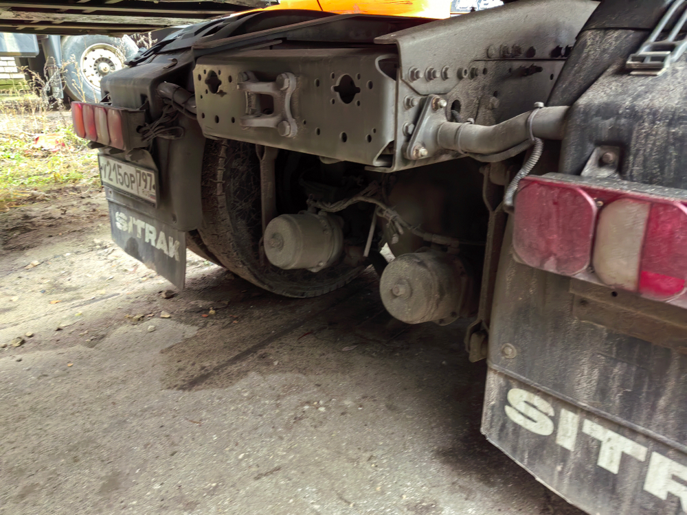 SITRAK C7H 6x4 Седельный тягач ZZ4256V364HE (Дизельный, 12,4 л, 540 л.с., АТ)