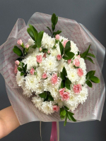 Букет из Хризантемы, Кустовых Диантусов, Рускуса