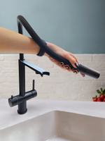 Смеситель для кухни с гибким изливом AltroBagno Flusso 050204 MB