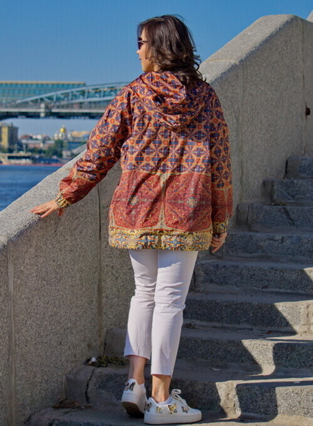 Куртка "Дама с единорогом", по мотивам серии средневековых гобеленов «Дама с единорогом»