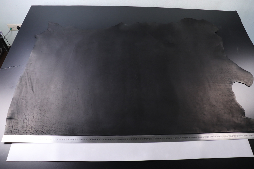 3,6-4,0 полукулат черный с восковой отделкой WAX 142 дм² (КЛ)