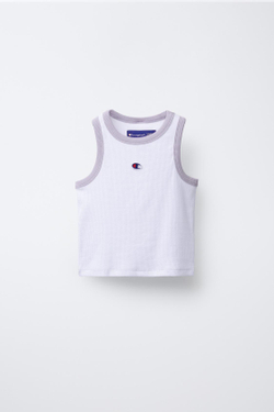 ZARA X CHAMPION ® КОМПЛЕКТ РУБАШКА ПОПЛИН В ПОЛОСКУ С ТРИКОТАЖНОЙ МАЙКОЙ, СВЕТЛАЯ МАЛЬВА