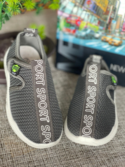 Слипоны на липучке