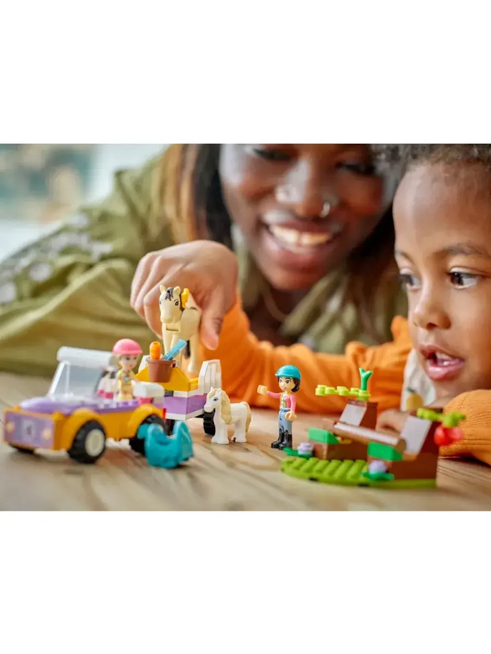Лего Френдс Прицеп для лошадей и пони 42634 Lego Friends