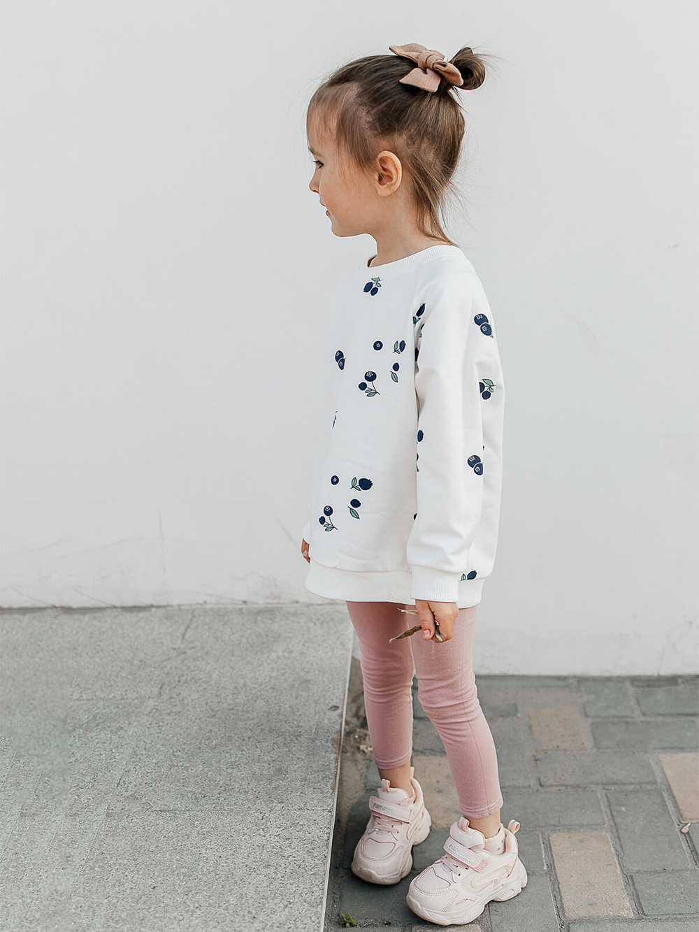 Свитшот оверсайз Mjölk Голубика, уценка