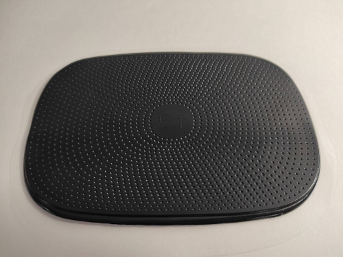 Противоскользящий коврик на панель, стандартный (1 шт.)