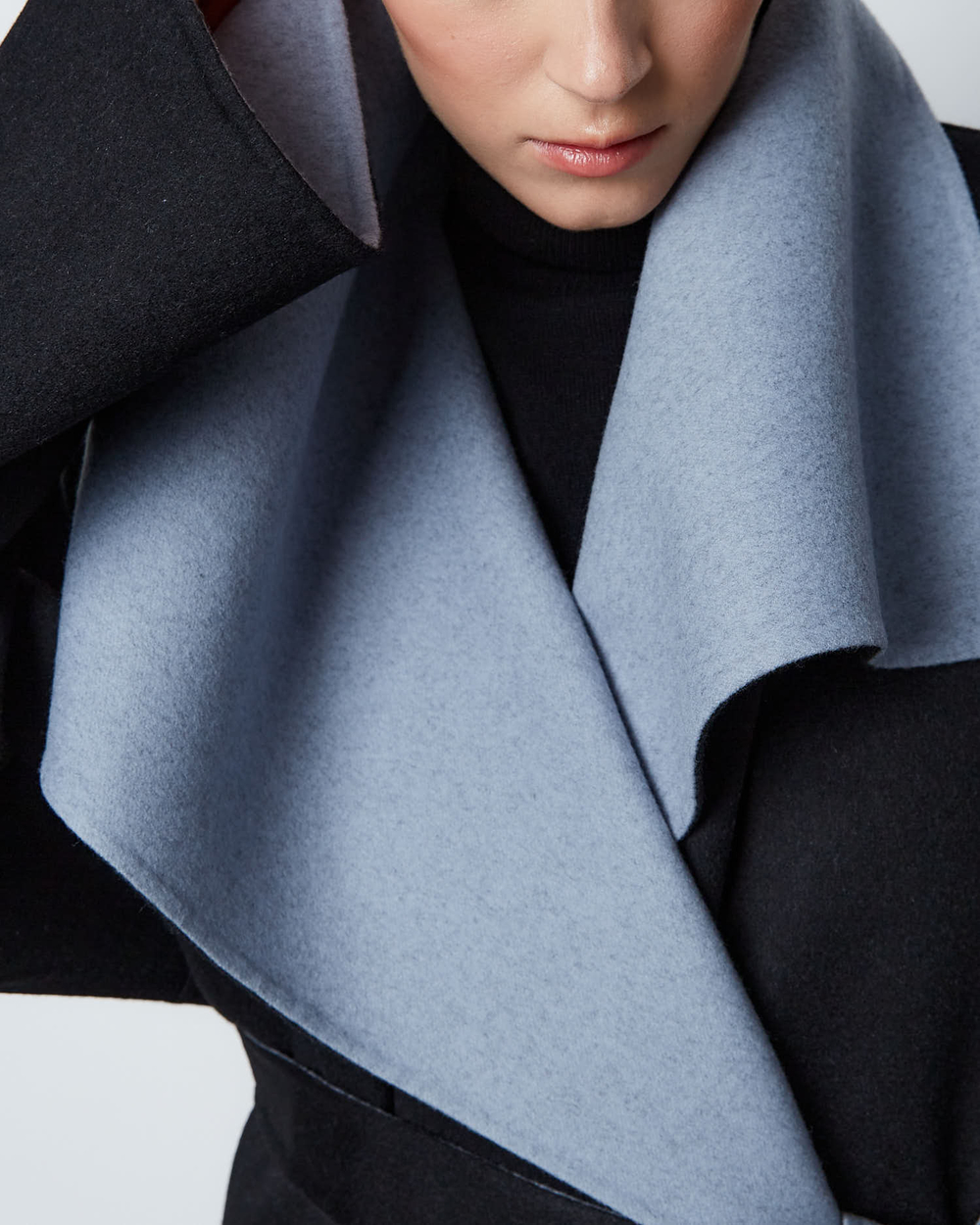 Пальто двустороннее из шерсти Берберри черно-голубой