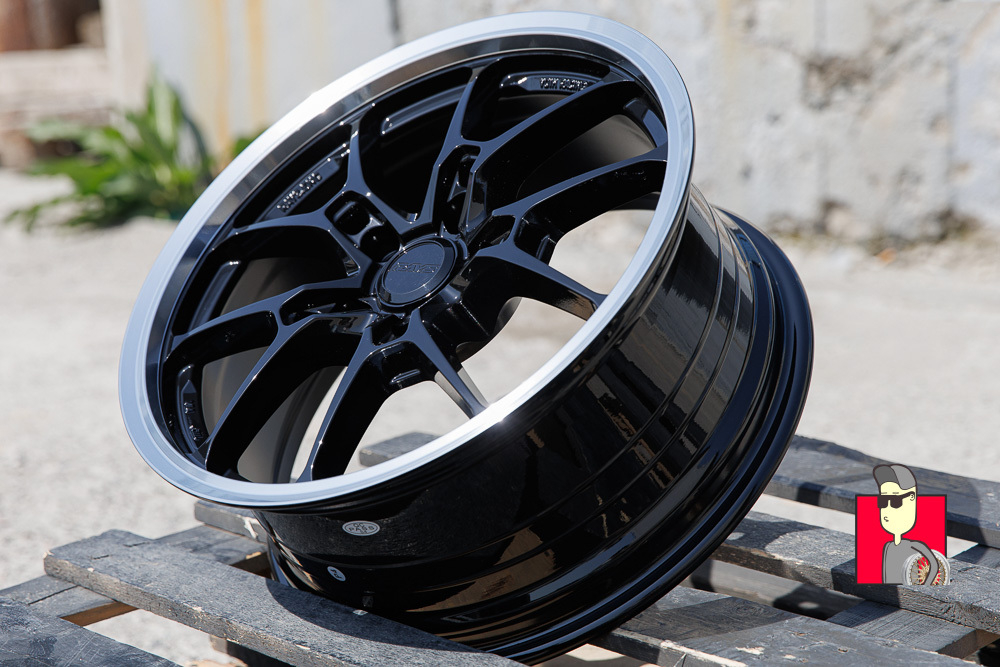 Комплект дисков Rays Gram Lights 17x7.5 et35 5x114.3