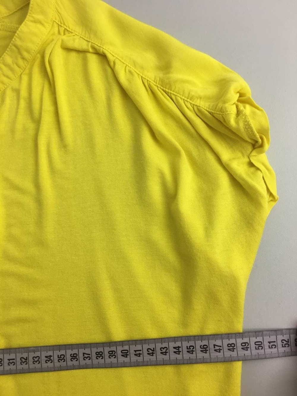 Футболка Smart Concept с вырезом 46 размер