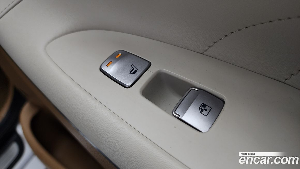 Hyundai The New Grandeur (Azera) IG 2.5 (01.2021)