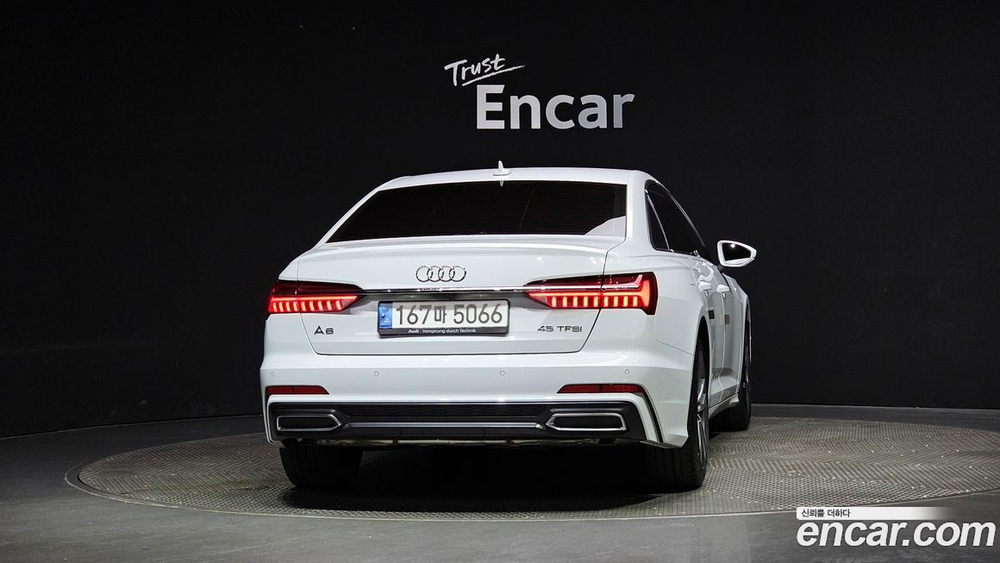 Audi A6 (C8) 45 TFSI Premium (11.2021)