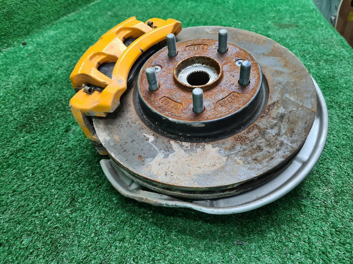 Кулак передний левый Changan Uni-T (2020-н.в.)