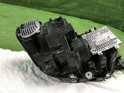 Фара левая BMW 3er G20 (2018-2022) LED (В сборе)