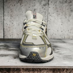 New Balance 1906R • White Gold