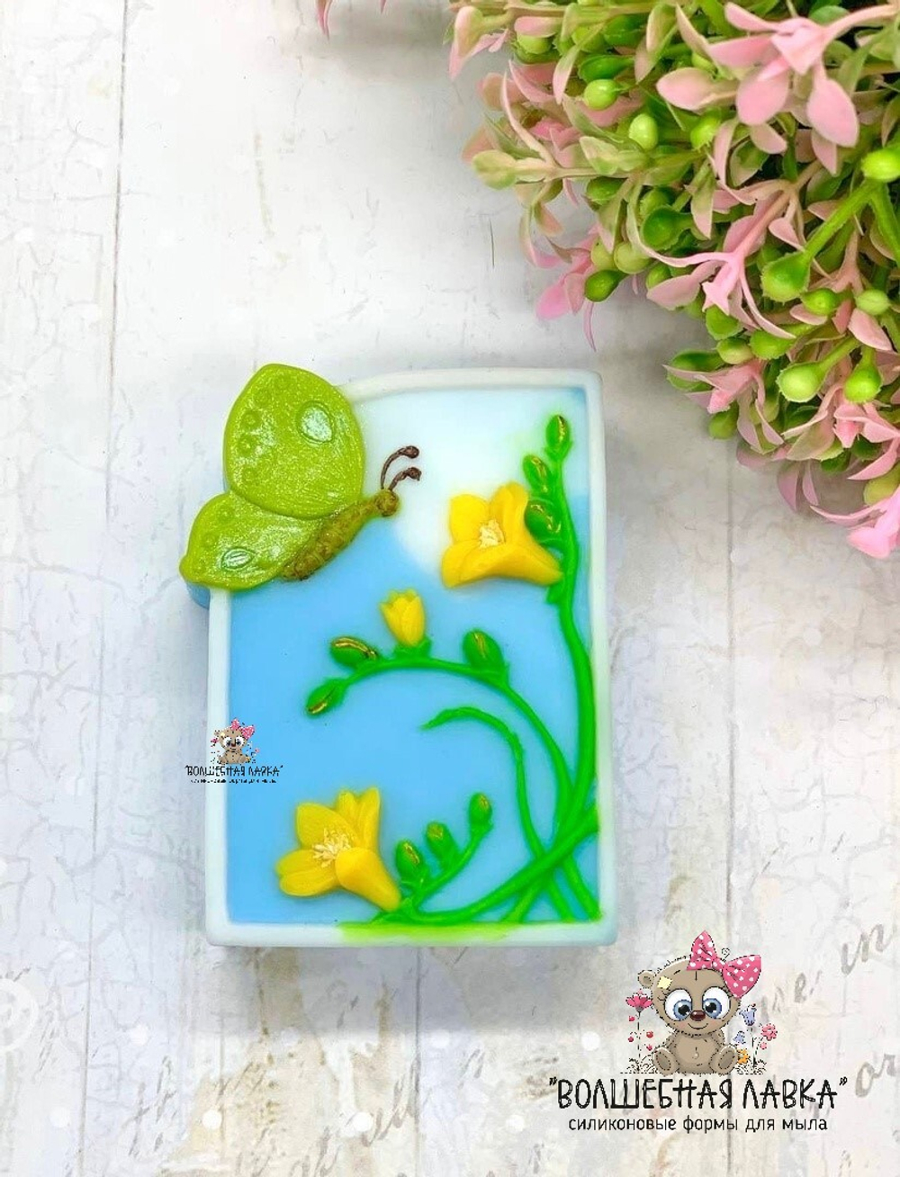 Силиконовая форма Бабочка с цветами