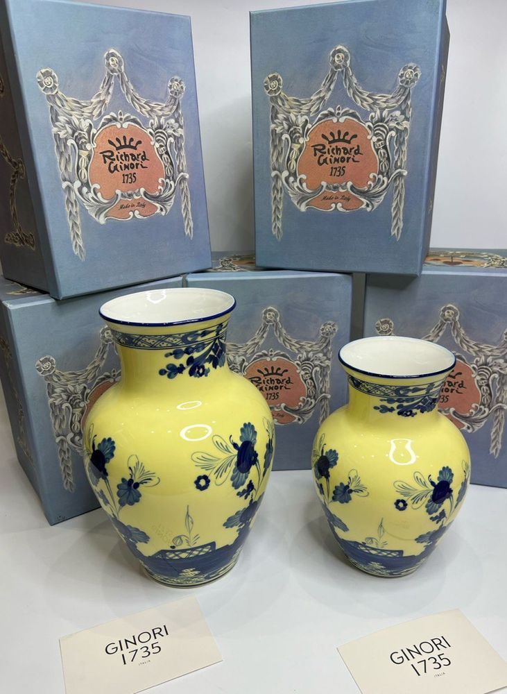 Ваза Lalique