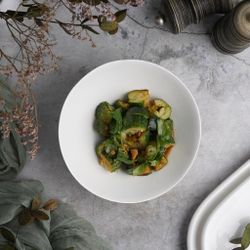 Салатник 150 мл d 17,5 см h8/3 см скошенный белый фарфор P.L. Proff Cuisine [6]