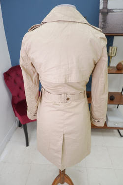 Пальто Mango светлое 42 размер