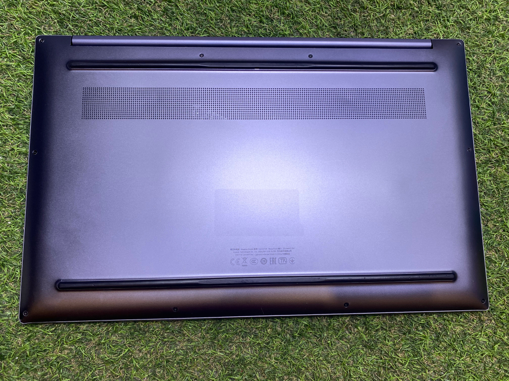 Ноутбук HONOR AMD Ryzen-5/8/FHD/MagicBook 16 HLY-W19R/Windows 11