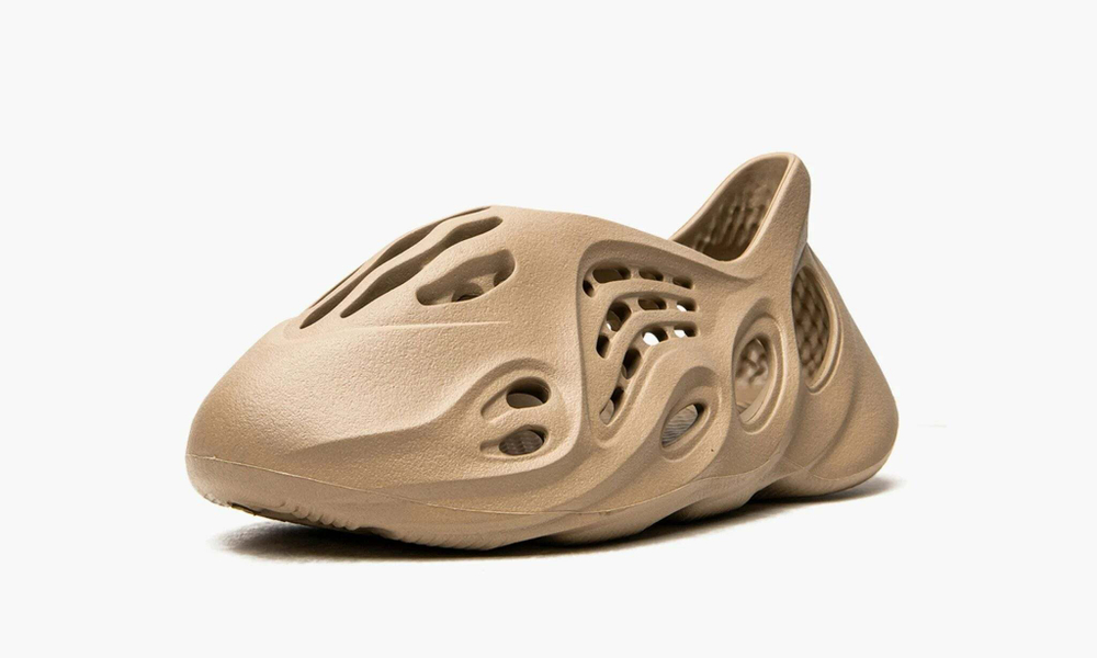 Yeezy Foam RNNR "Mist"