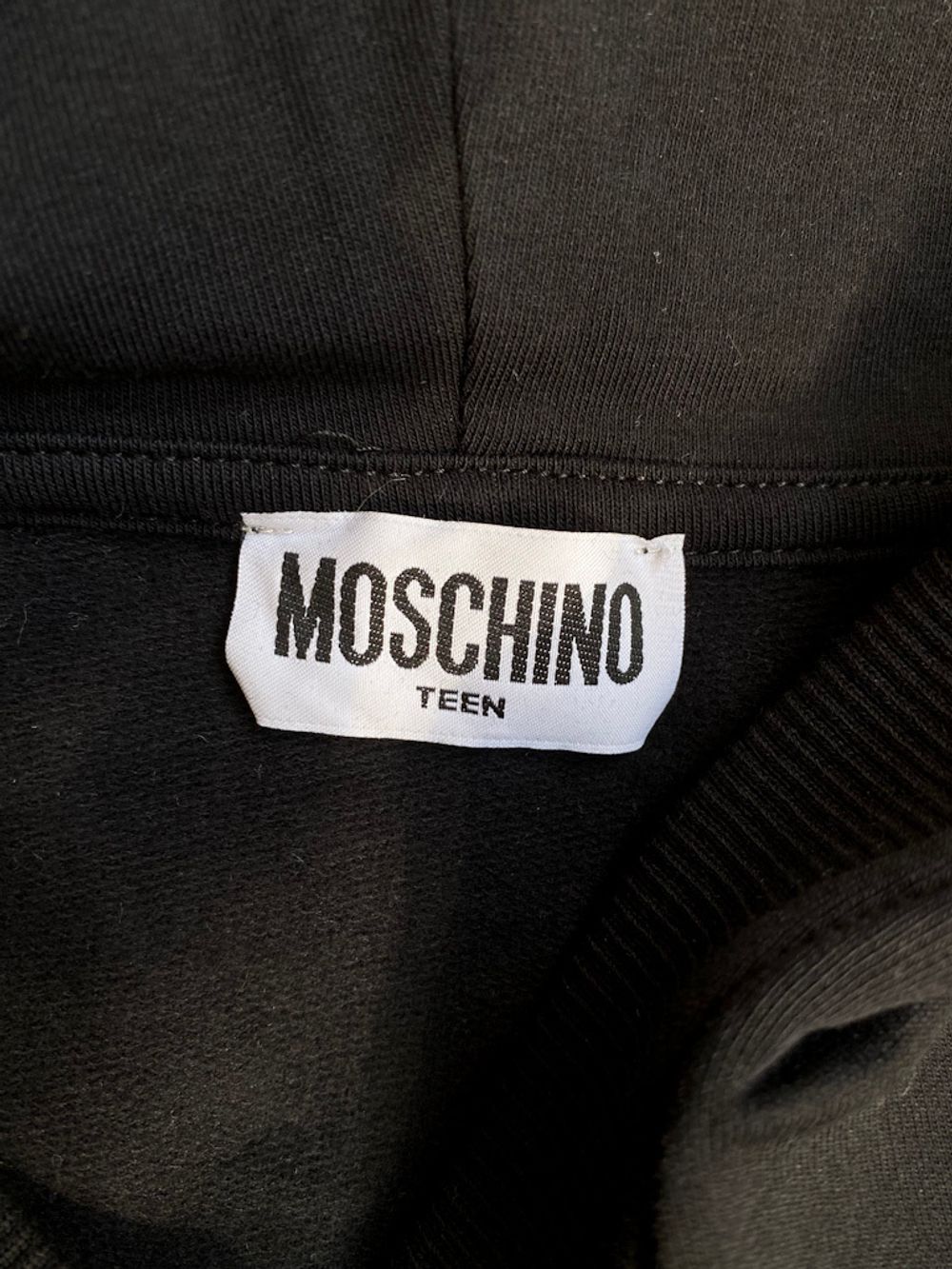 Толстовка Moschino, 152
