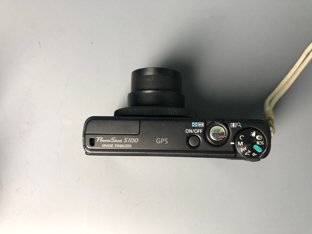Canon PowerShot S100, ошибка объектива и отключение.