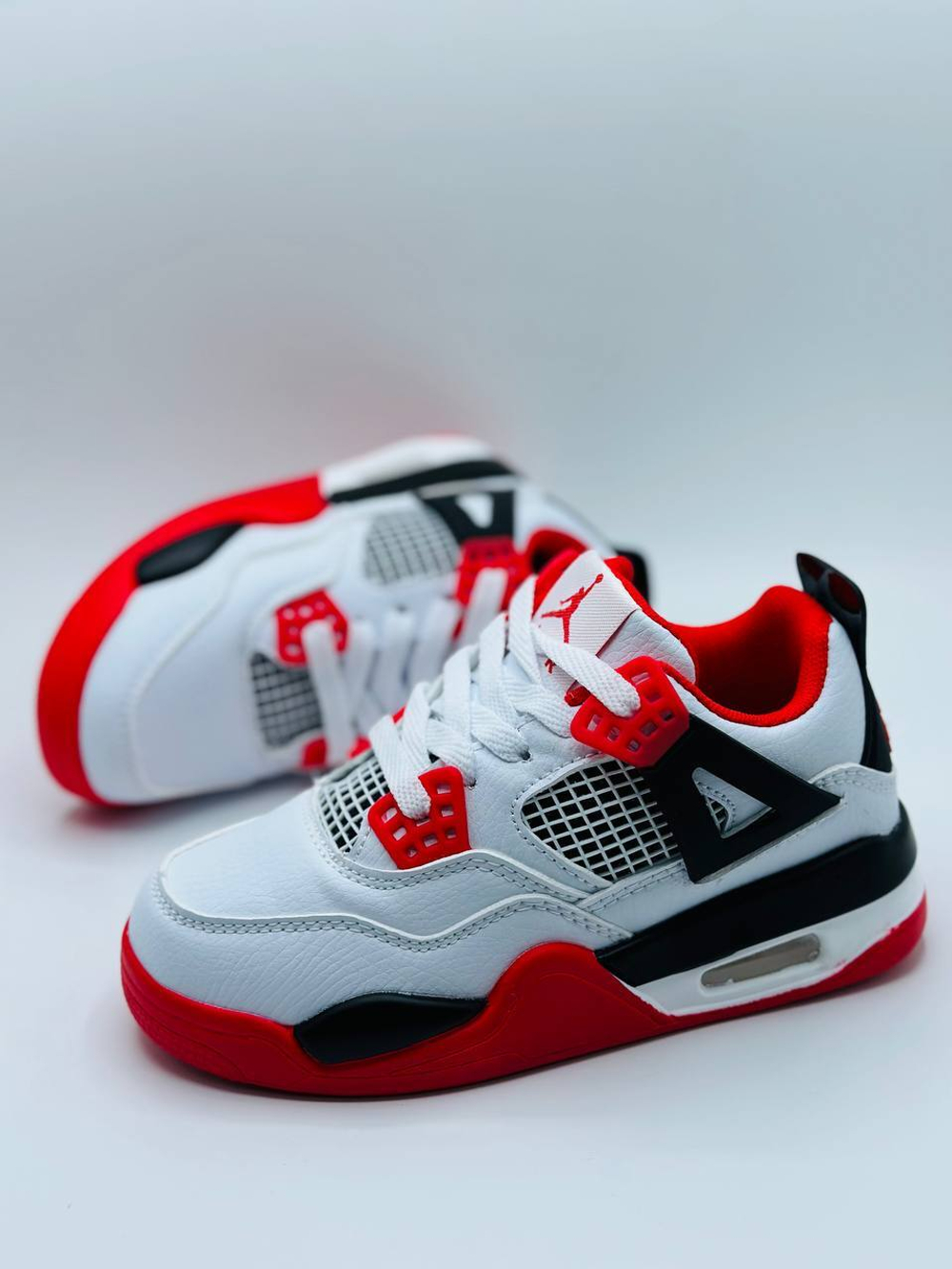 Кроссовки для мальчиков Nike Air Jordan High