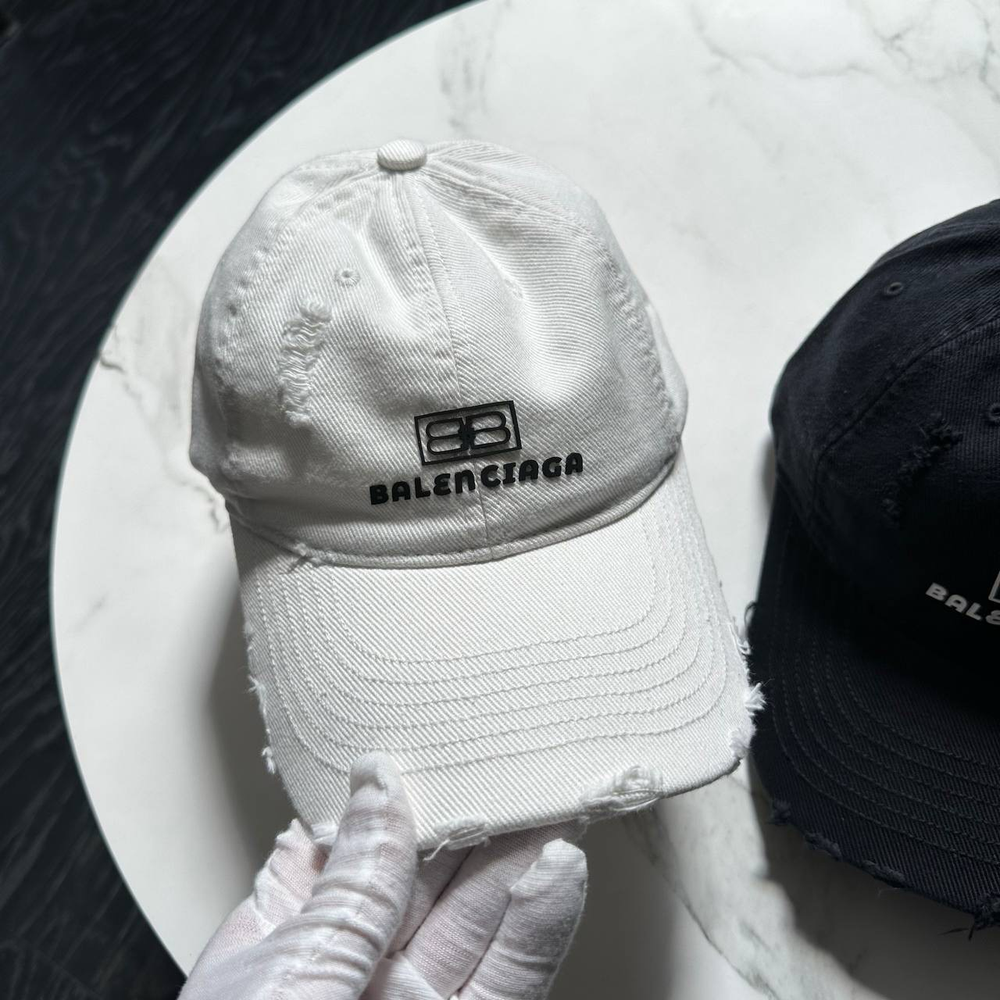 Кепка Balenciaga