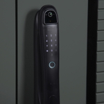 Стальная дверь "Ferrum" с зеркалом (биометрический замок). Заказная модель.