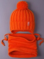 Шапка для девочек осенняя и снуд