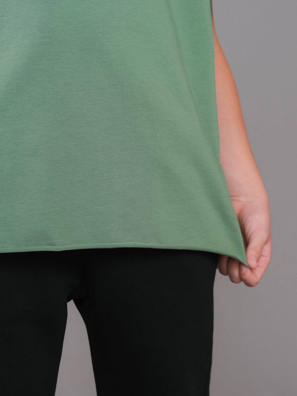 Футболка (Авокадо) Basics/Over