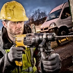DeWalt D25134K перфоратор D25134K-QS