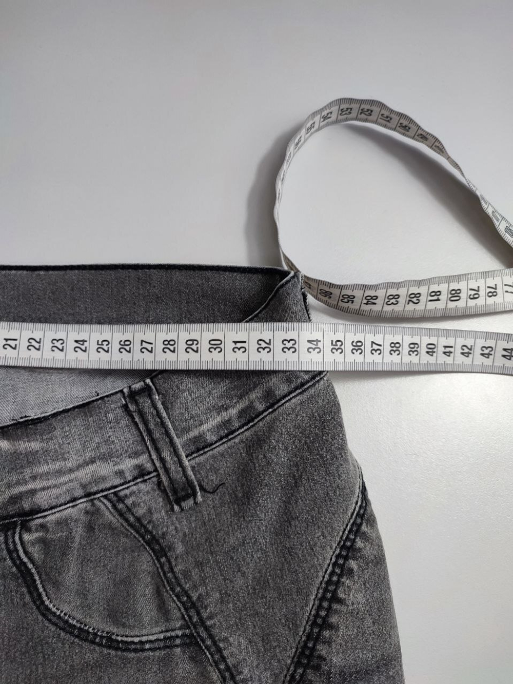 Джинсы Gloria Jeans серые 42 размер