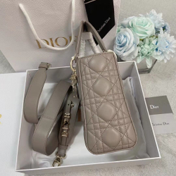 Christian Dior Lady Dior 20 cm