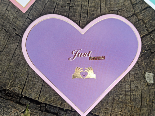 Открытка сердечко фиолетовое