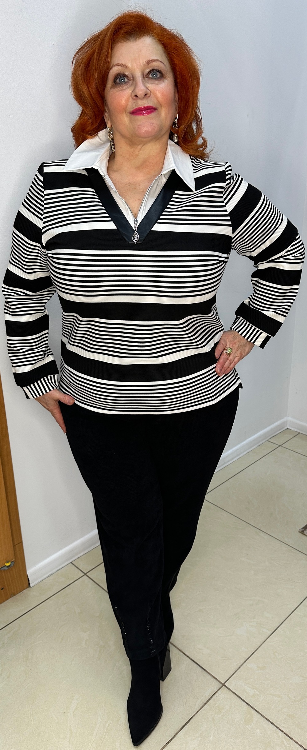 Двойка "обманка" в полоску с белым рубашечным воротником