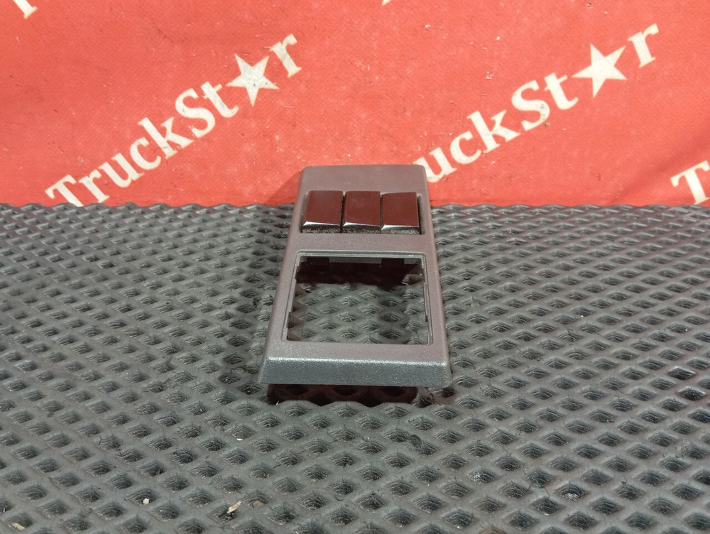 Накладка приборной панели