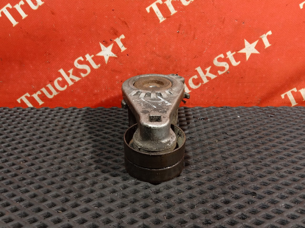 Ролик-натяжитель ручейкового ремня