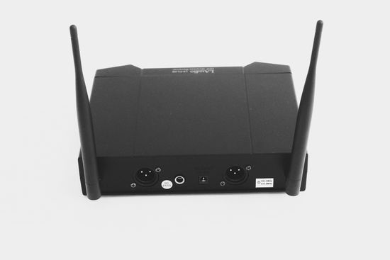 LS-P3-2M Двухканальная вокальная радиосистема, 2 ручных передатчика, LAudio