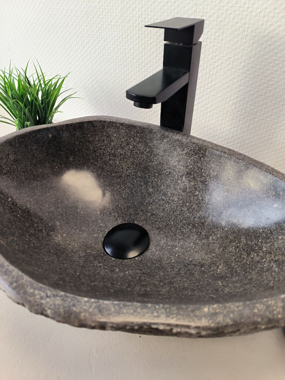 Раковина из речного камня RS-65986 46х33х14 из натурального камня