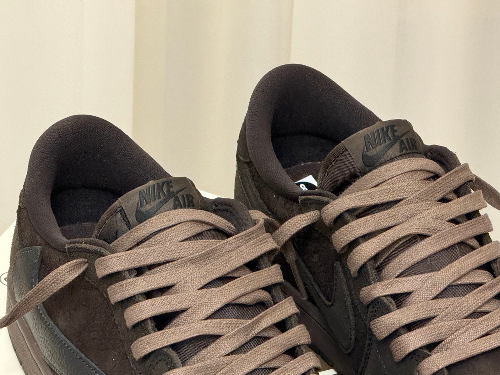 Nike Air Jordan 1 Low Travis Scott OG SP Velvet Brown