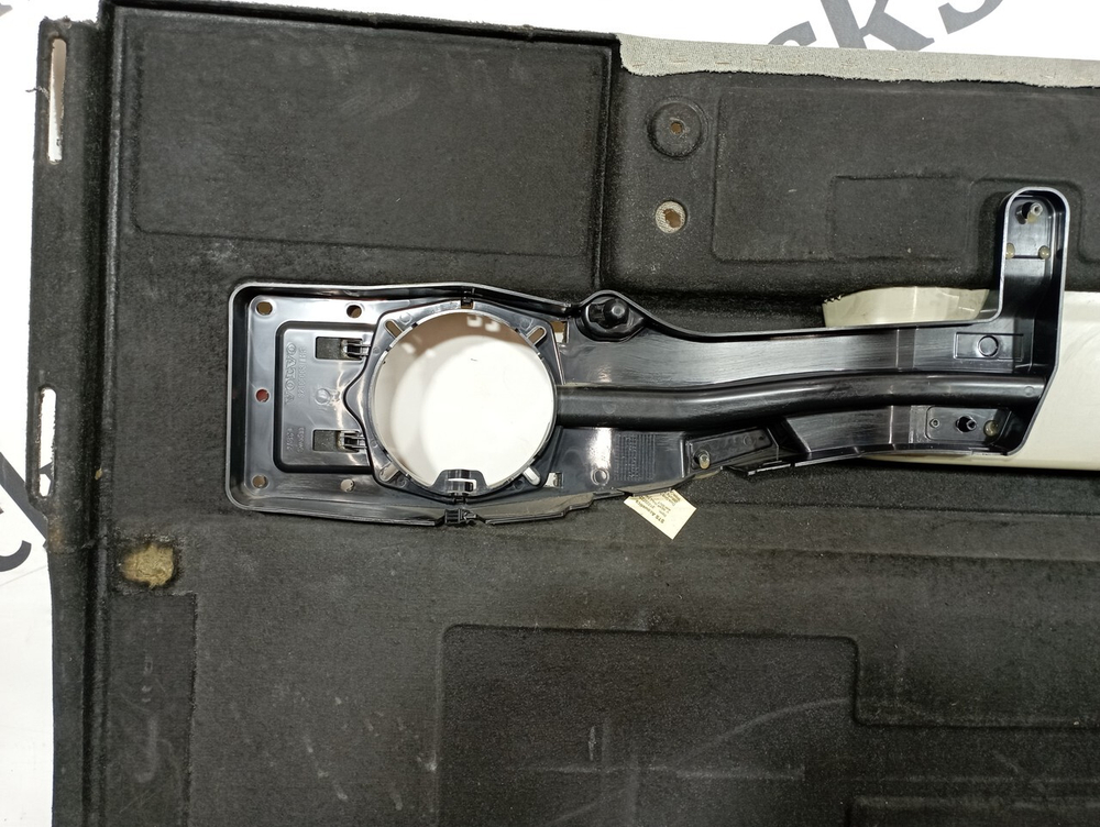 Обшивка задней стенки