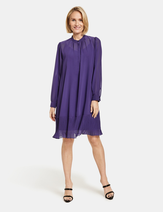 Платье из полиэстера