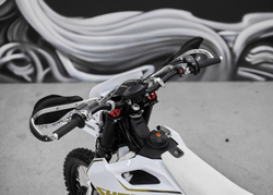 Мотоцикл SHARMAX Expert Pro 300 2T Husq Edition