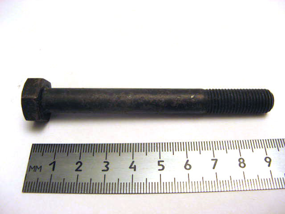 Болт10х 90 (10,9) КПП 2101 (5ти ступки) черный  (ОАО «БелЗАН») 32