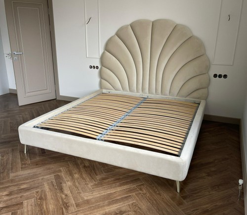 Двуспальная кровать Ракушка