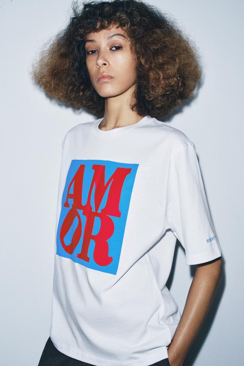 ZARA ФУТБОЛКА С КОНТРАСТНЫМ ТЕКСТОМ, БЕЛЫЙ