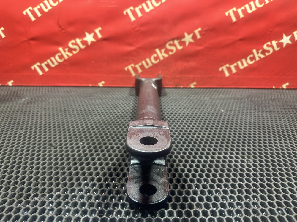 Стойка заднего стабилизатора 2023г