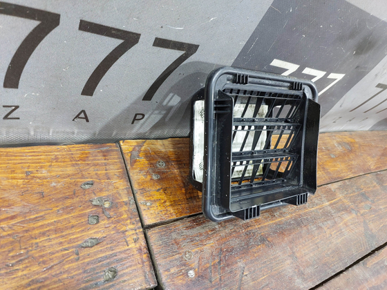 Решетка вентиляционная Клапан Kia Sportage 4 (QL) 16-22 Б/У Оригинал 97510D3000